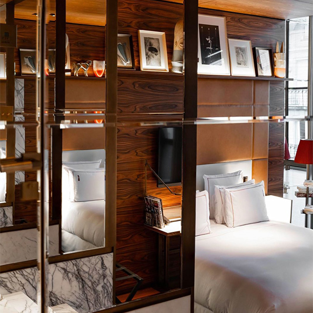 HOTEL BRACH 3