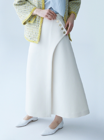 ストラスブルゴ(STRASBURGO)のボタンデザインラップ風ロングスカート SKIRTS / スカート