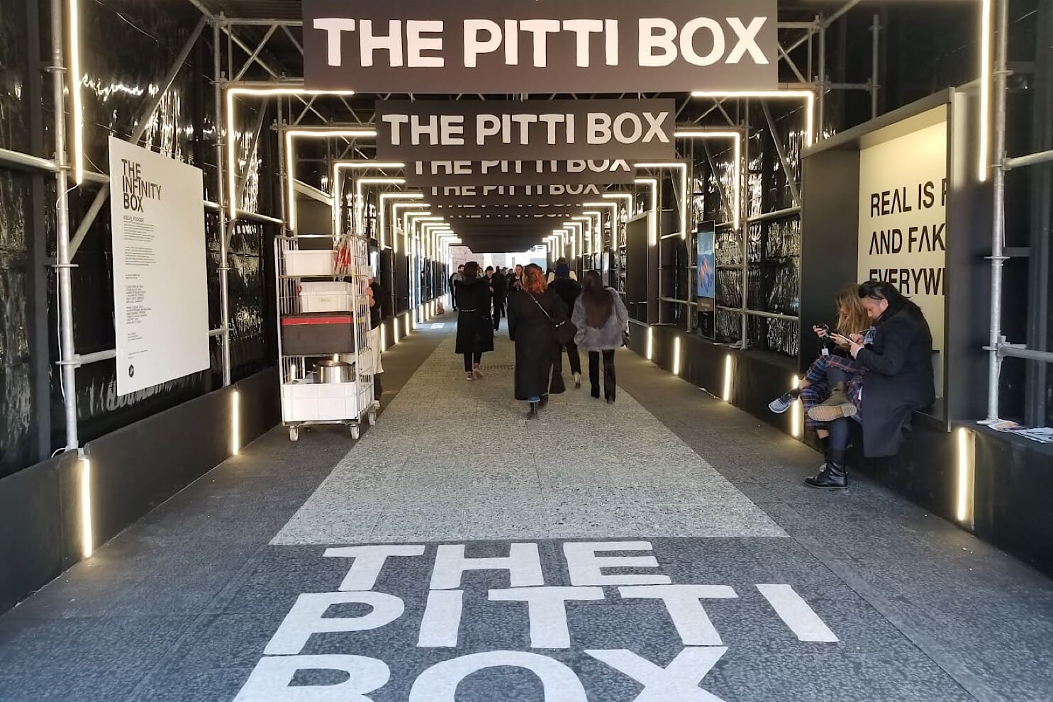 19ss_journal_pitti1_2.jpg